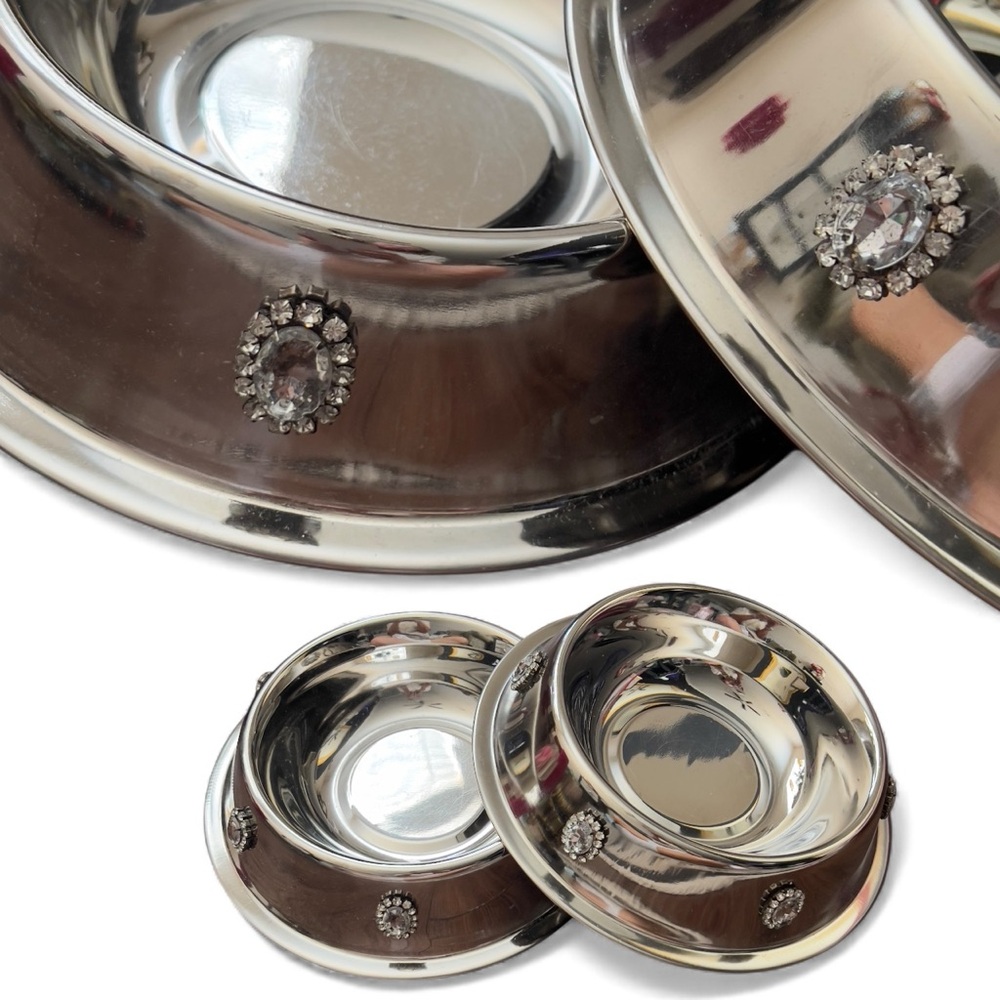 Fabulous Dog Bowl Z Gallerie 9” stainless steel jewel pet bowl bling GORGEOUS!